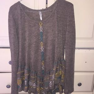 Long sleeve boutique top